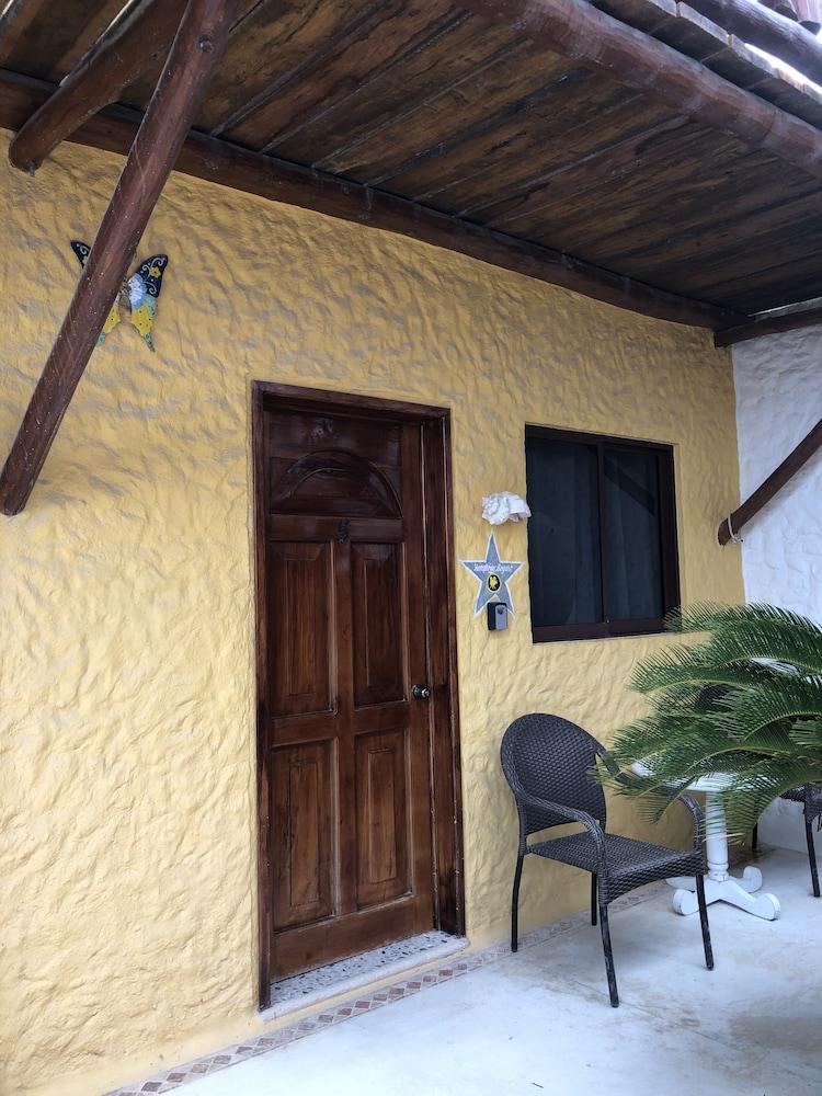 Hotel Casa Lupita Isla Holbox ภายนอก รูปภาพ