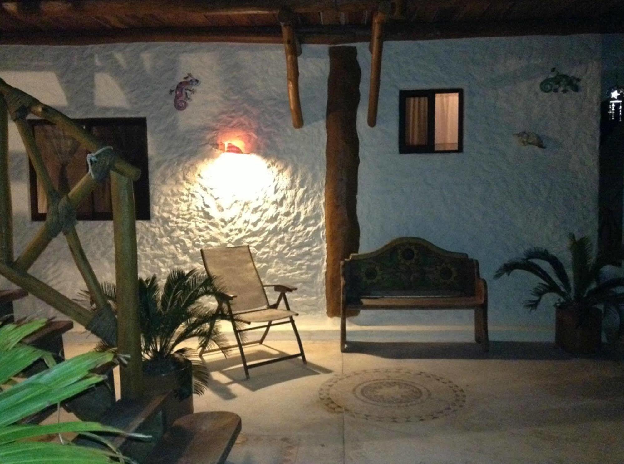 Hotel Casa Lupita Isla Holbox ภายนอก รูปภาพ